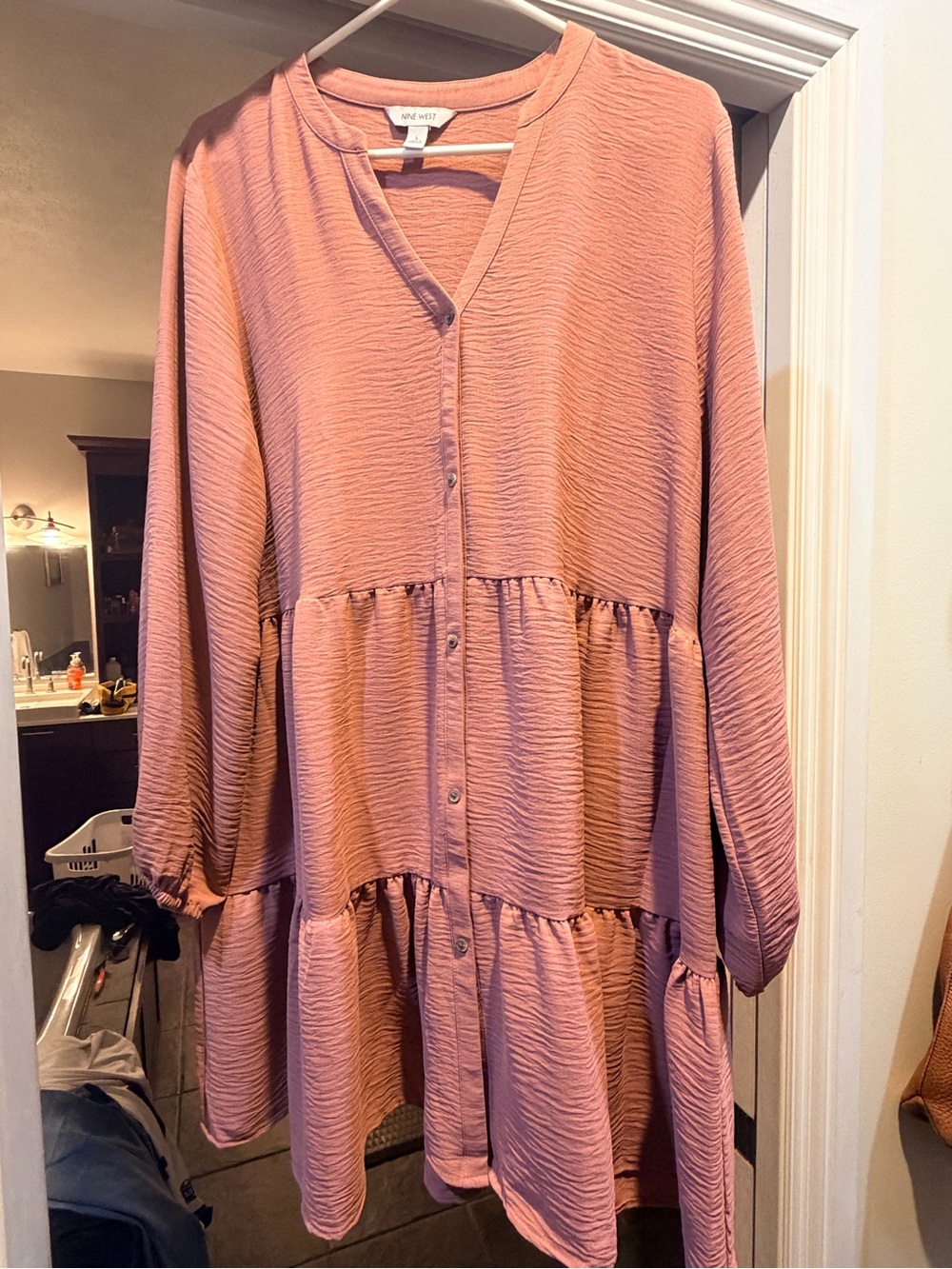 Nine West Dusty Rose Tiered Button-Front Long Sleeve Dress